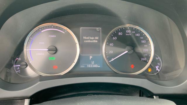 Lexus Is 2.5 300h Executive