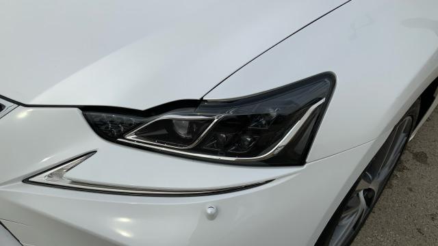 Lexus Is 2.5 300h Executive