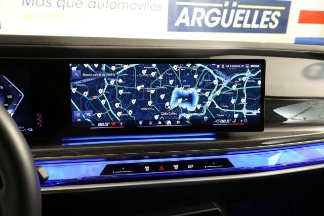Bmw M760e