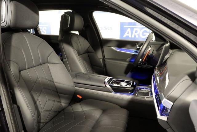 Bmw M760e