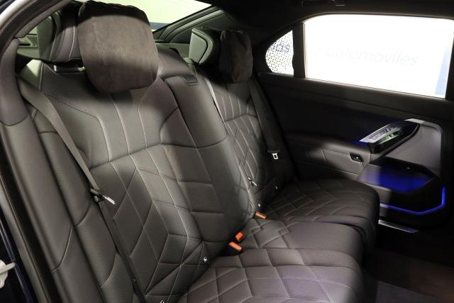 Bmw M760e