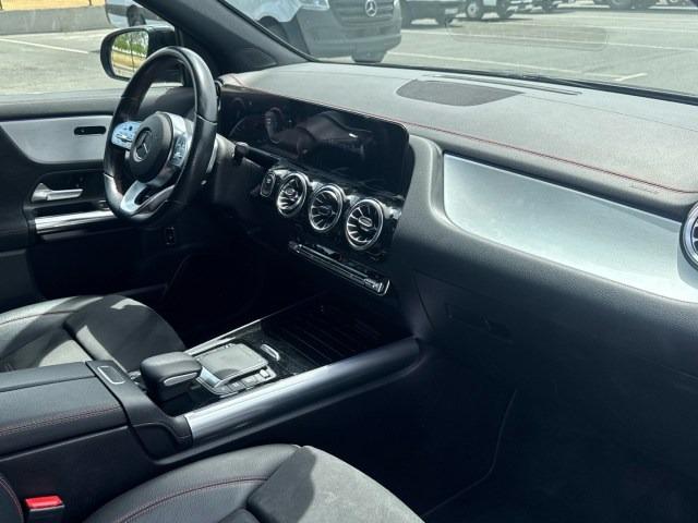 MERCEDES-BENZ Eqa 250 AMG Line