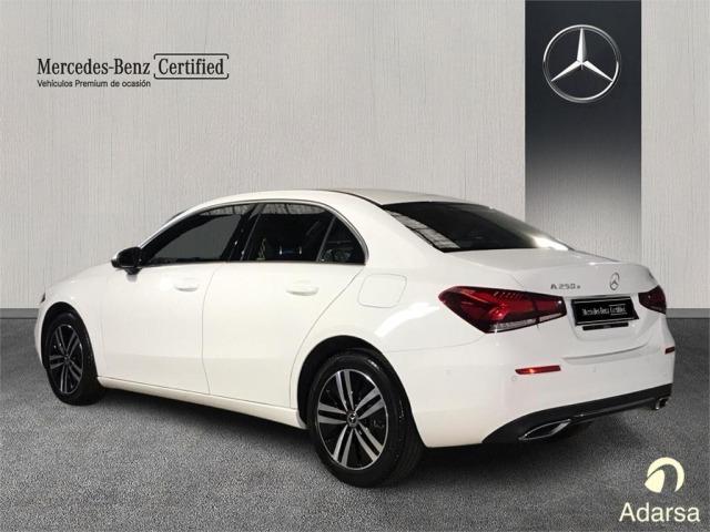 MERCEDES-BENZ Clase A SedÁn A 250 e Progressive
