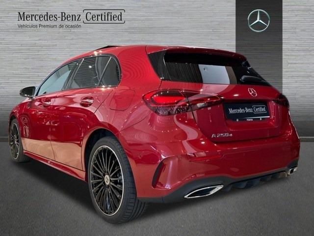 MERCEDES-BENZ Clase A 250 e Compacto