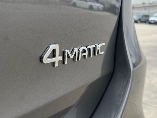 MERCEDES-BENZ Eqa 300 4MATIC