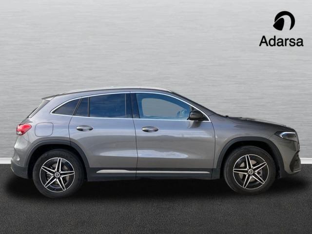 MERCEDES-BENZ Eqa 300 4MATIC