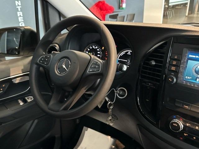 MERCEDES-BENZ Vito eVito 129 Tourer Pro Larga e100