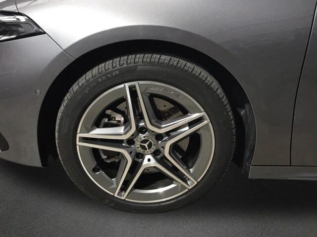 MERCEDES-BENZ Clase A 250 e AMG Line