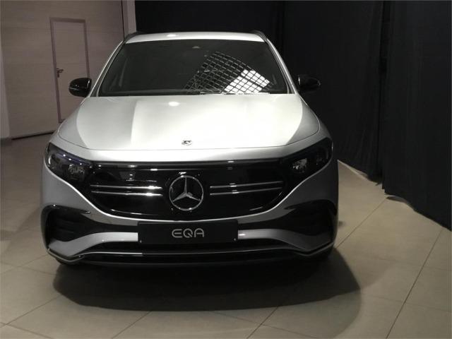 MERCEDES-BENZ Eqa 250+