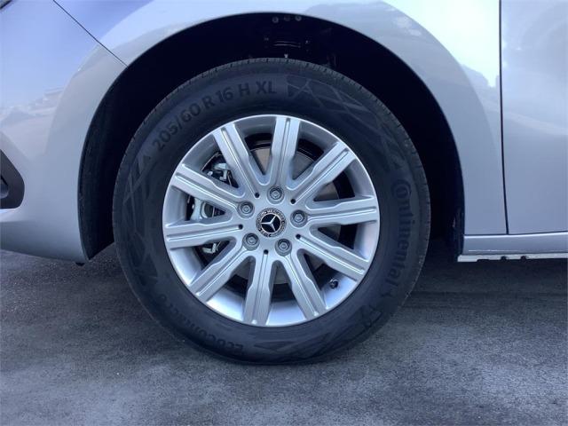 MERCEDES-BENZ Eqt 200 45 kWh