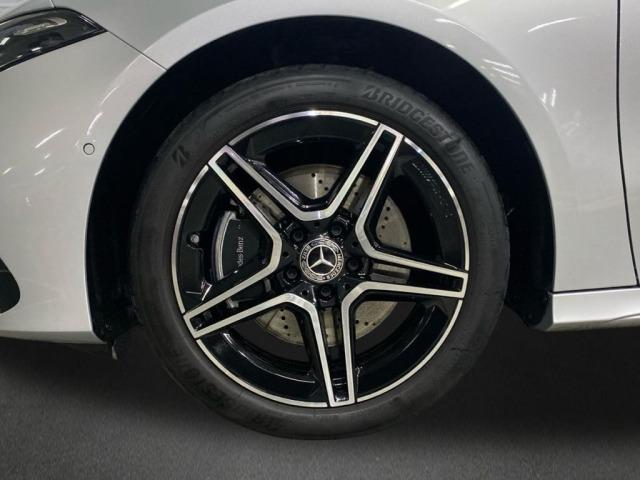 MERCEDES-BENZ Clase A 250 e Compacto