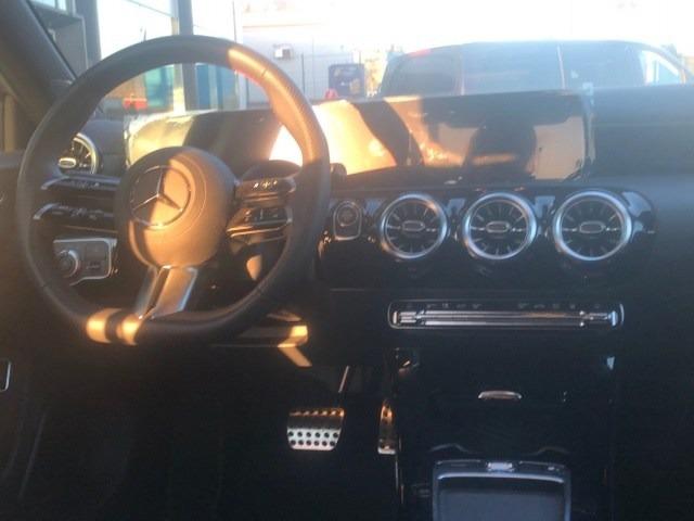 MERCEDES-BENZ Clase A 250 e Berlina