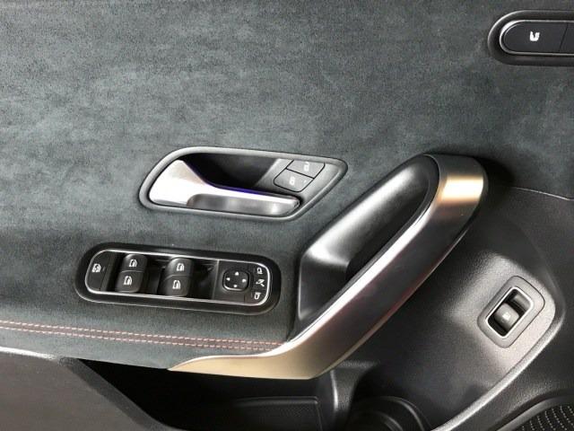MERCEDES-BENZ Clase A 250 e Compacto