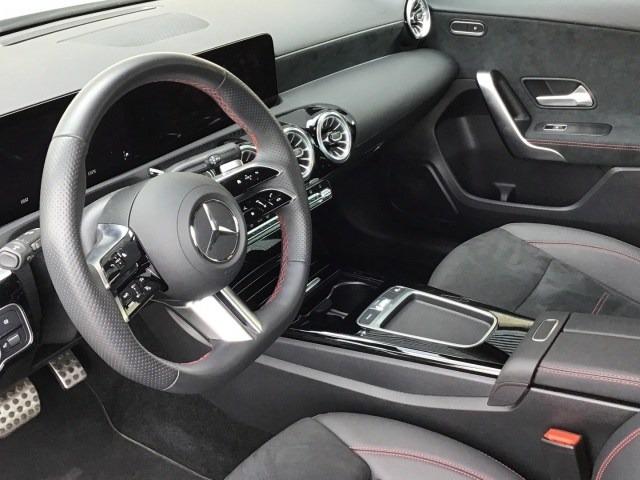 MERCEDES-BENZ Clase A 250 e Compacto