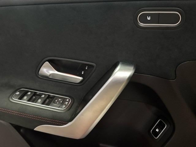 MERCEDES-BENZ Clase A 250 e Compacto