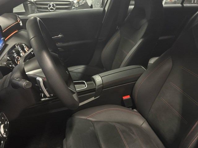 MERCEDES-BENZ Clase A 250 e Compacto