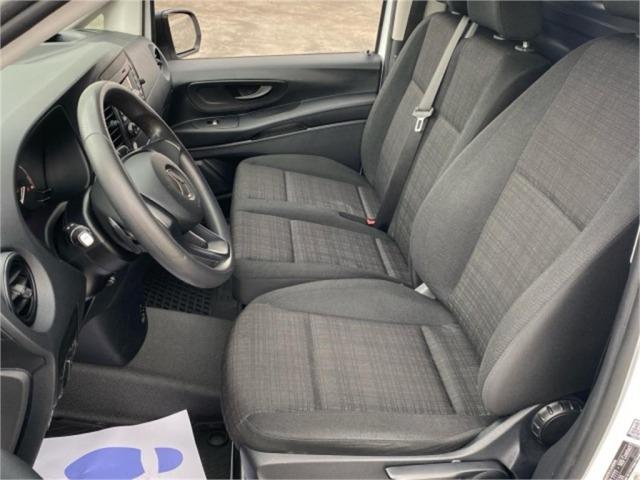 MERCEDES-BENZ Vito e-Vito 111 Furgón Larga