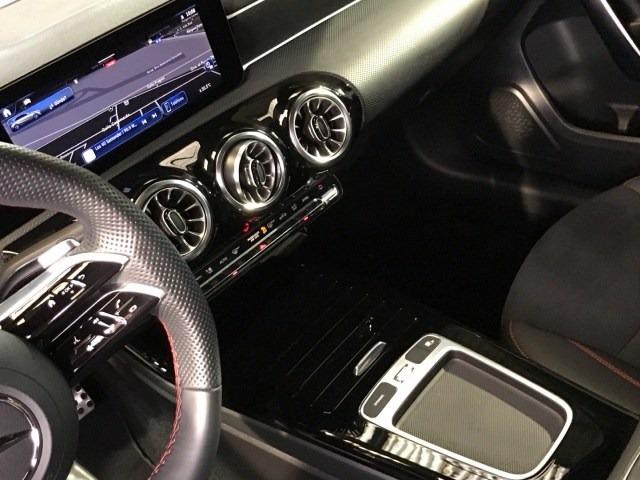 MERCEDES-BENZ Clase A 250 e AMG Line (EURO 6d)