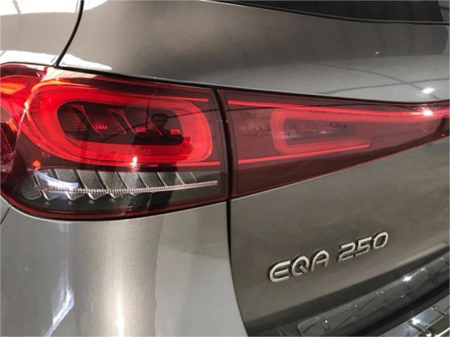 MERCEDES-BENZ Eqa 250 AMG Line