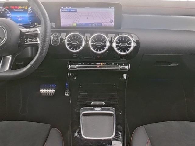 MERCEDES-BENZ Clase Cla 250 e AMG Line