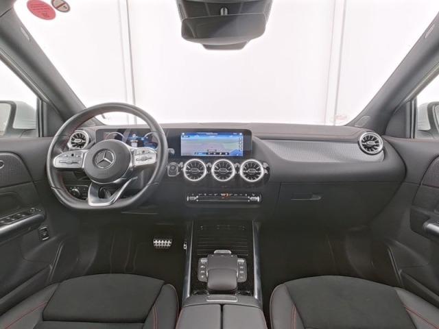 MERCEDES-BENZ Eqa 250 AMG Line