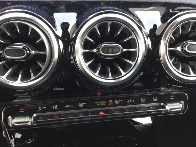 MERCEDES-BENZ Clase A 250 e Compacto con tecnología híbrida EQ