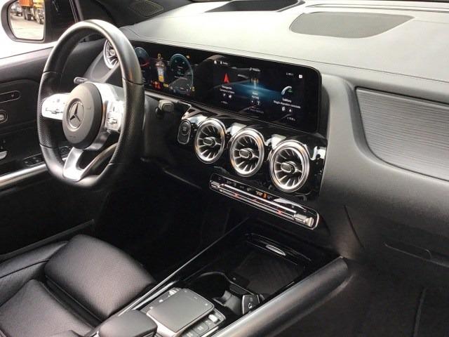 MERCEDES-BENZ Eqa 300 4Matic AMG Line