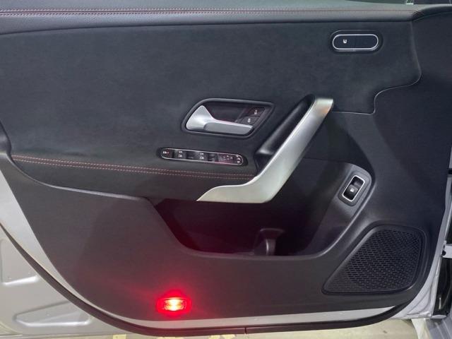 MERCEDES-BENZ Clase Cla 250 e AMG Line (EURO 6d)