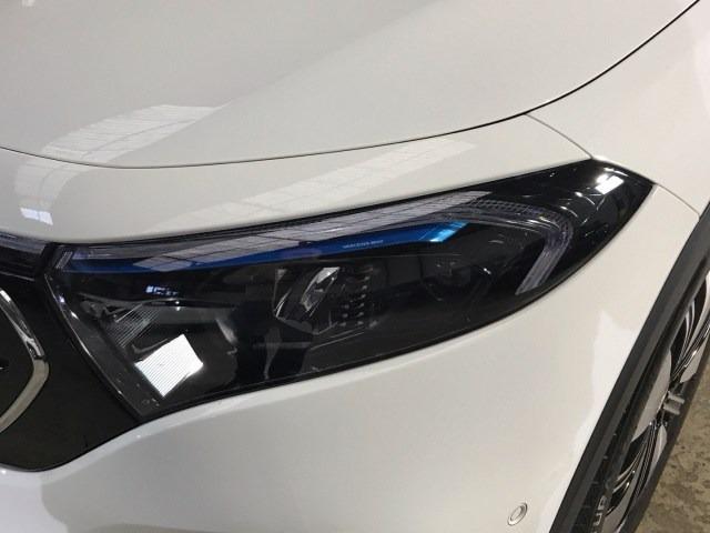 MERCEDES-BENZ Eqb 250