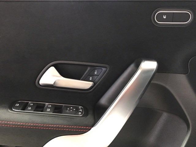 MERCEDES-BENZ Clase A 250 e AMG Line (EURO 6e)