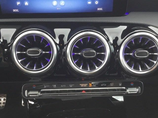 MERCEDES-BENZ Clase A 250 e Berlina con tecnología híbrida EQ
