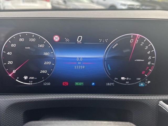 MERCEDES-BENZ Clase A 250 e Compacto