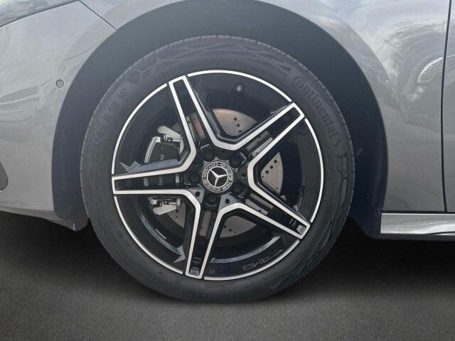 MERCEDES-BENZ Clase A 250 e Compacto