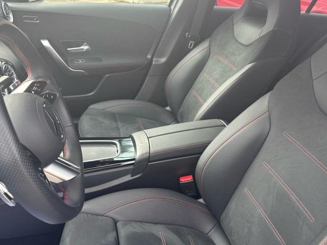 MERCEDES-BENZ Clase A 250 e Compacto