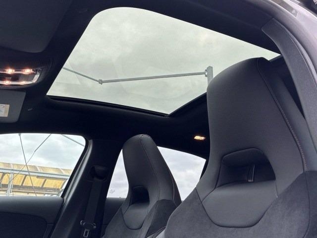 MERCEDES-BENZ Clase A 250 e Compacto con tecnología híbrida EQ