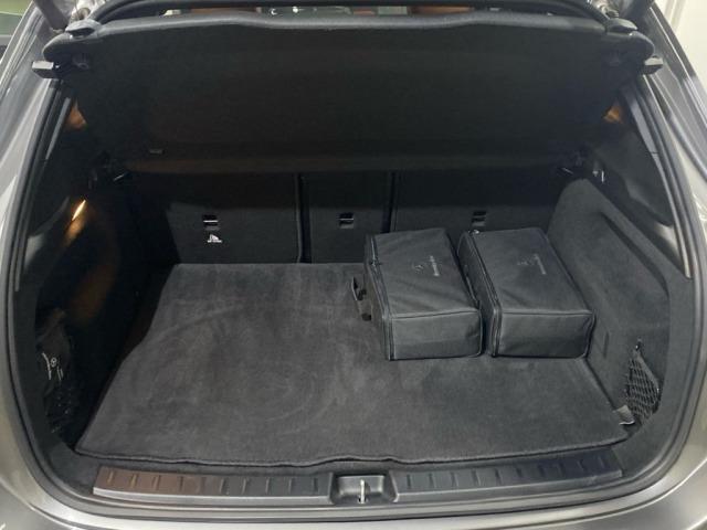 MERCEDES-BENZ Eqa 250 AMG Line