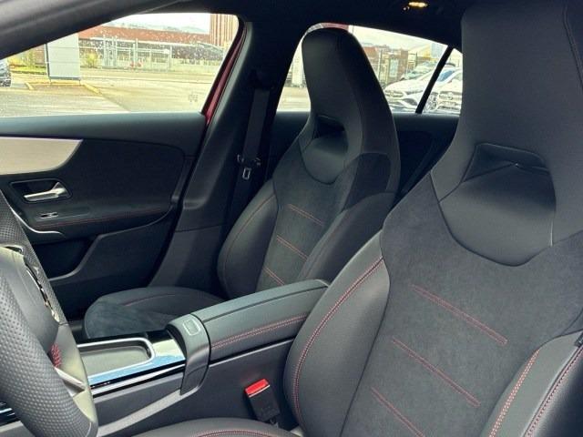 MERCEDES-BENZ Clase A 250 e Compacto con tecnología híbrida EQ