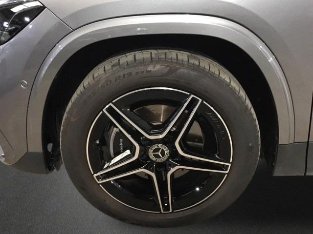 MERCEDES-BENZ Clase Gla 250 e AMG Line (EURO 6d)