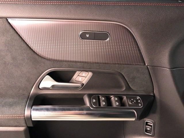 MERCEDES-BENZ Eqa 250 AMG Line