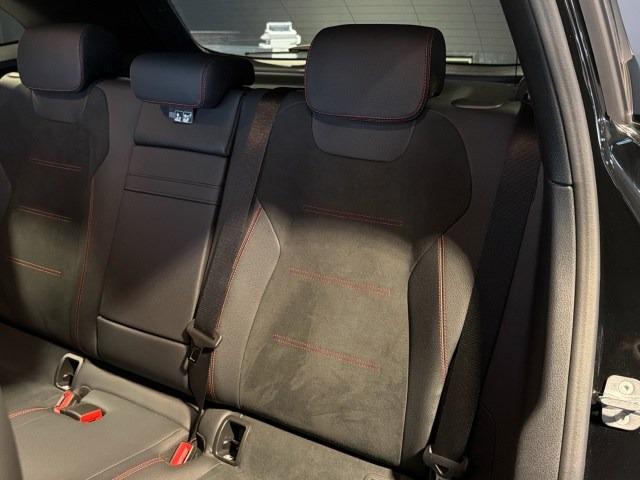 MERCEDES-BENZ Eqa 250+ + AMG Line