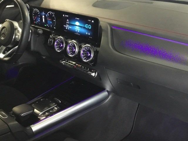 MERCEDES-BENZ Eqa 250 AMG Line