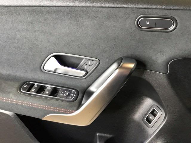 MERCEDES-BENZ Clase A 250 e AMG Line (EURO 6e)