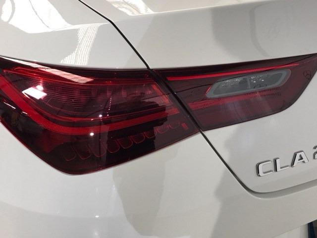 MERCEDES-BENZ Clase Cla 200 Coupé