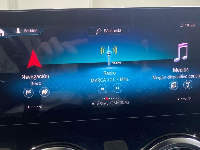 MERCEDES-BENZ Eqa 250 AMG Line