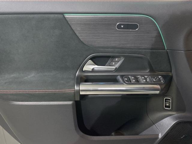 MERCEDES-BENZ Eqa 250 AMG Line