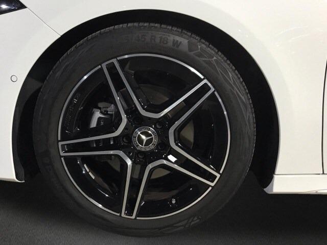 MERCEDES-BENZ Clase A 250 e con tecnología híbrida EQ