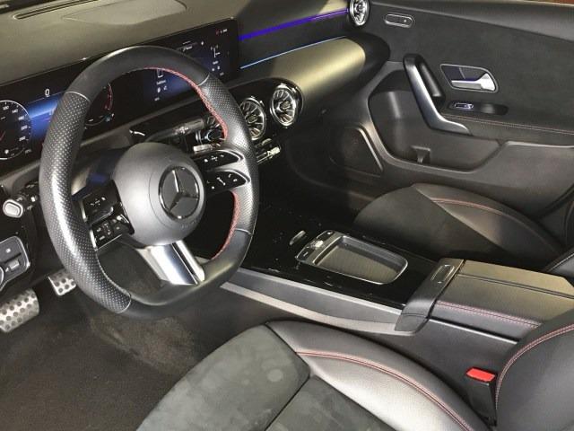 MERCEDES-BENZ Clase A 250 e con tecnología híbrida EQ