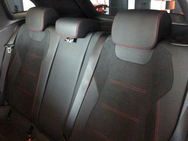 MERCEDES-BENZ Clase Gla 200 AMG Line