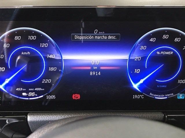 MERCEDES-BENZ Eqa 250+ + AMG Line