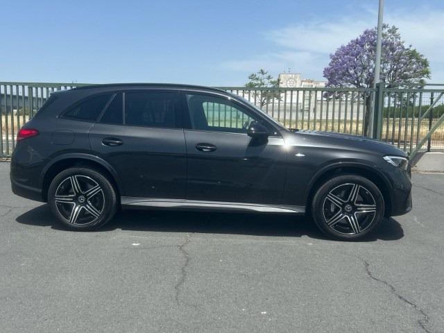 MERCEDES-BENZ Clase Glc 300 de 4Matic AMG Line